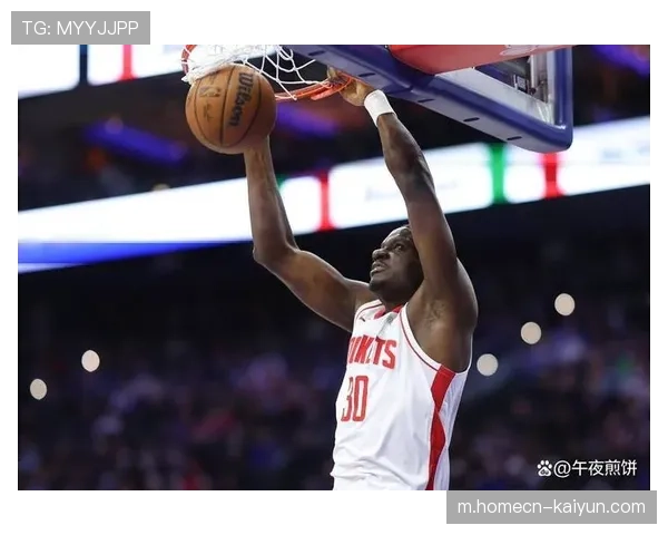 三中锋轮换撑起火箭篮板优势 亚当斯报销后被迫提速变阵